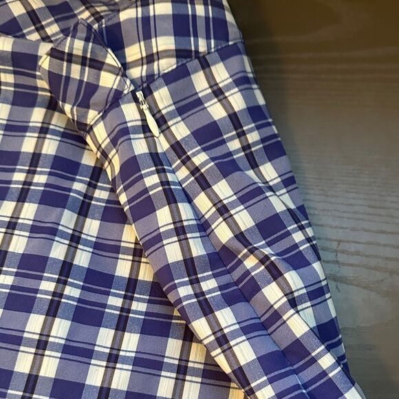 IZOD GOLF Stylish Navy and White Plaid A-Line Skirt Skort Size 4 - Picture 4 of 8